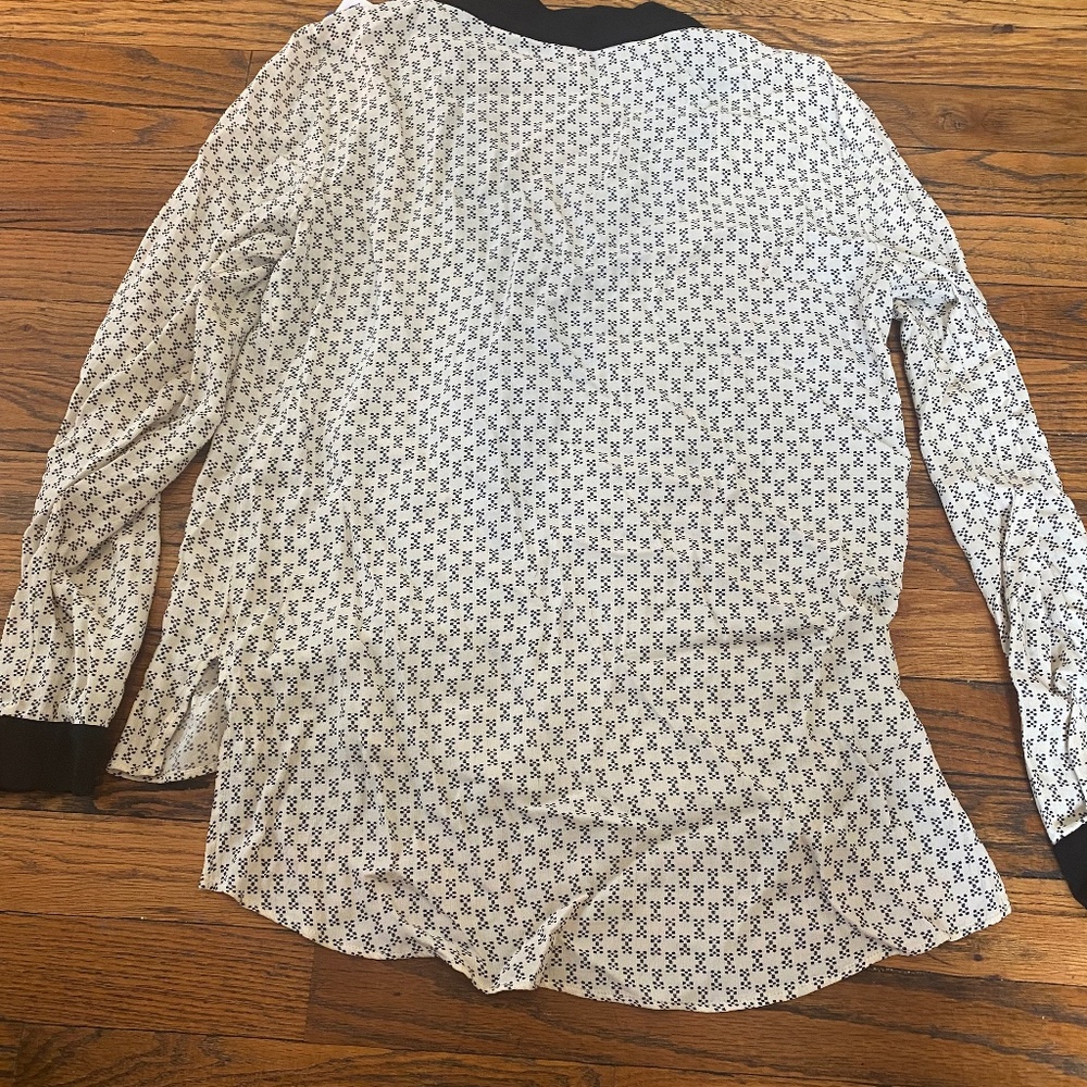 Cute blouse from Zara